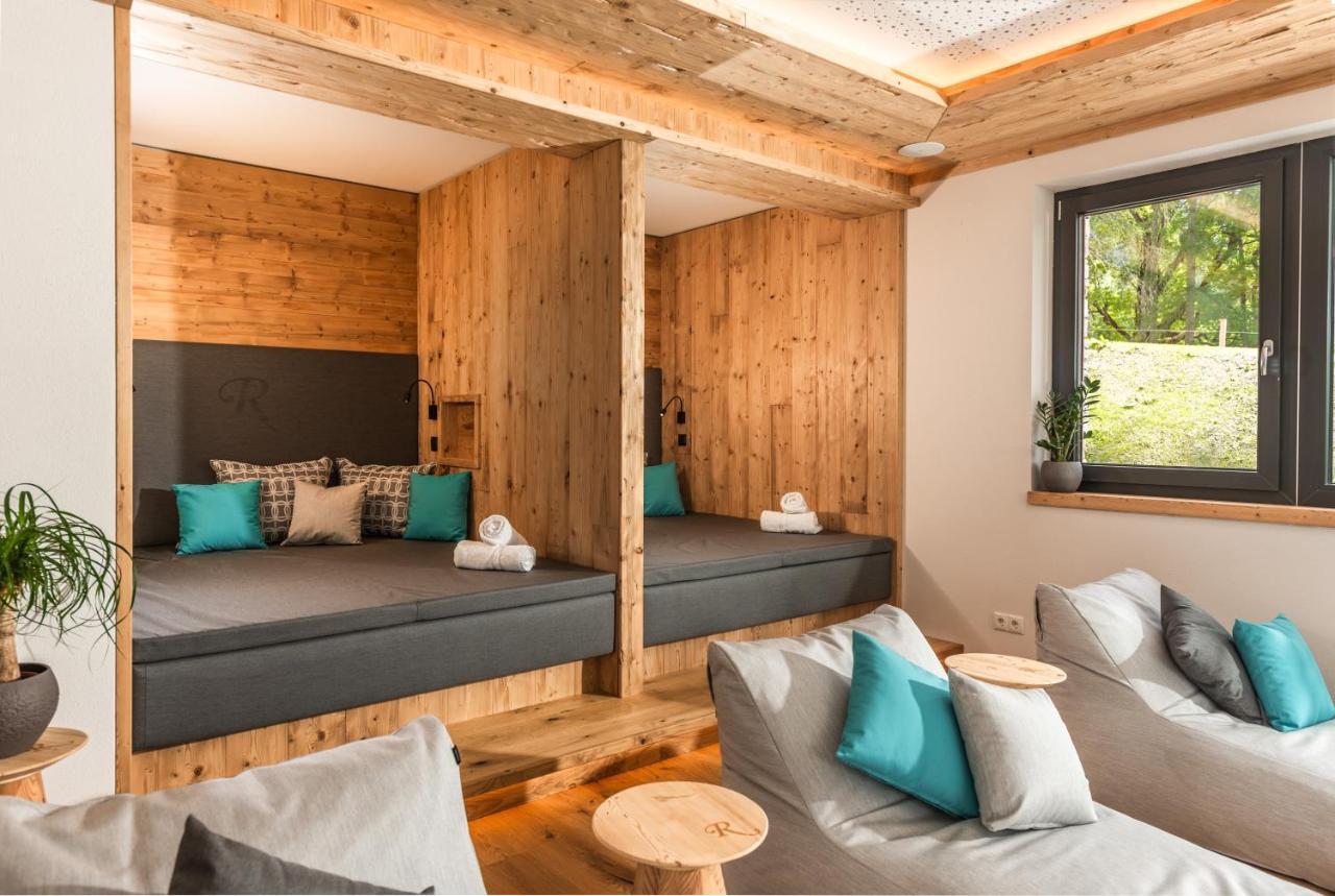 Hotel Roesslhof Ramsau am Dachstein Exterior photo