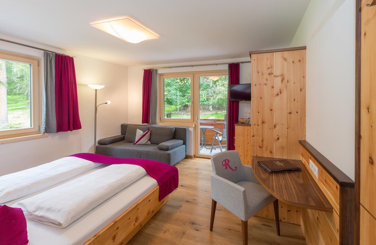 Hotel Roesslhof Ramsau am Dachstein Exterior photo